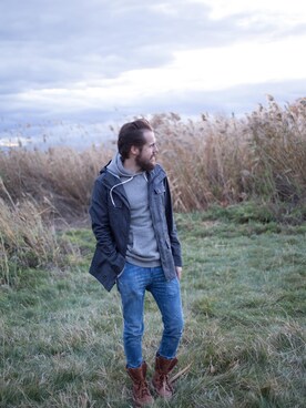 Jacob Harrisさんのコーディネート