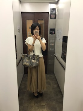 「Roberta Pieri（ロベルタピエリ）のアイテム」を使った、sars700さん（レディース・160cm）の秋コーディネート