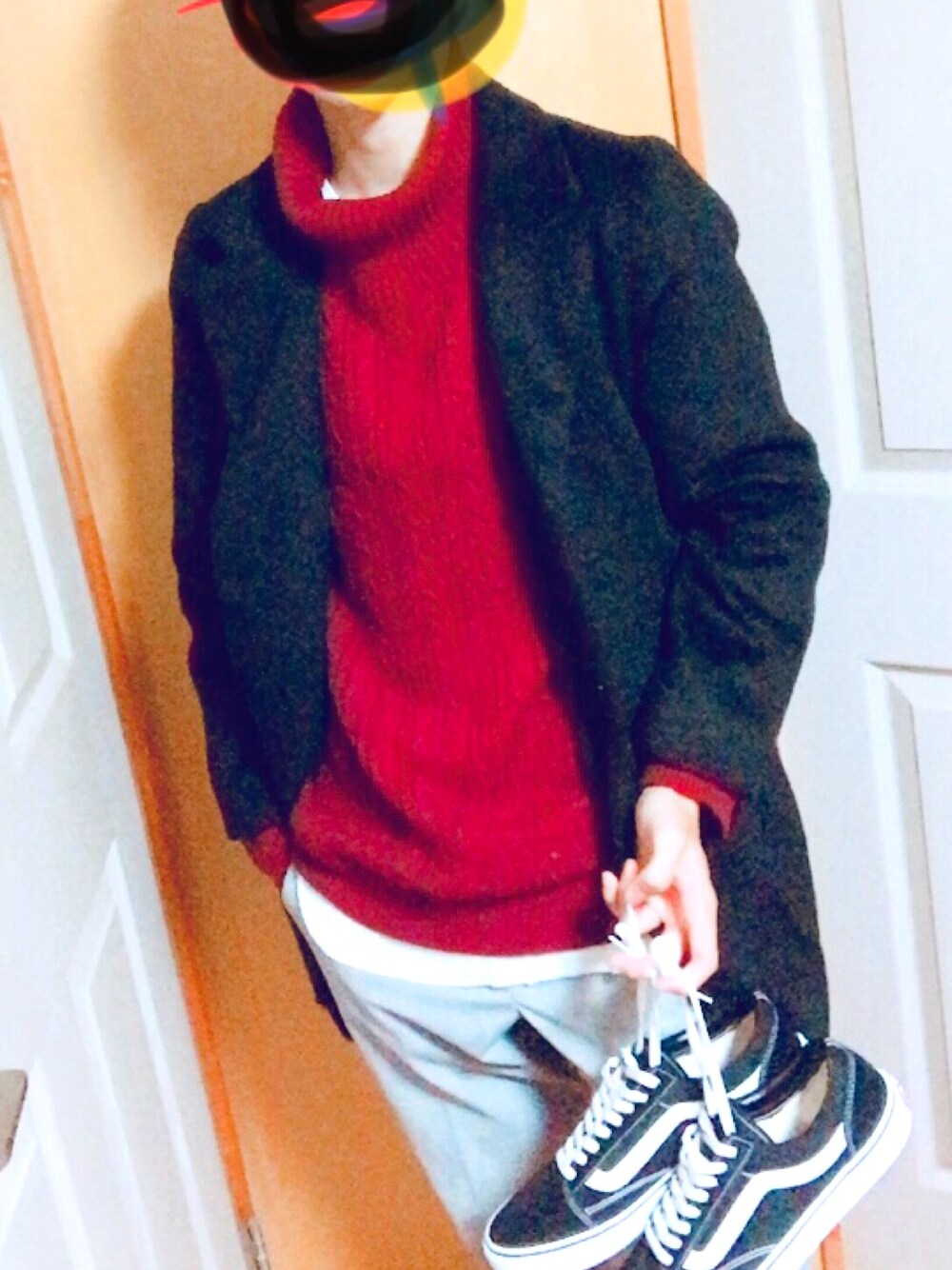 「カジュアル、GU、VANSのスニーカー、VANS、初投稿」｜「WEGOのアイテム（ダウンジャケット/コート、ブラック系）」を使った、my name isKBさん（メンズ・174cm）の春コーディネートの1枚目の写真
