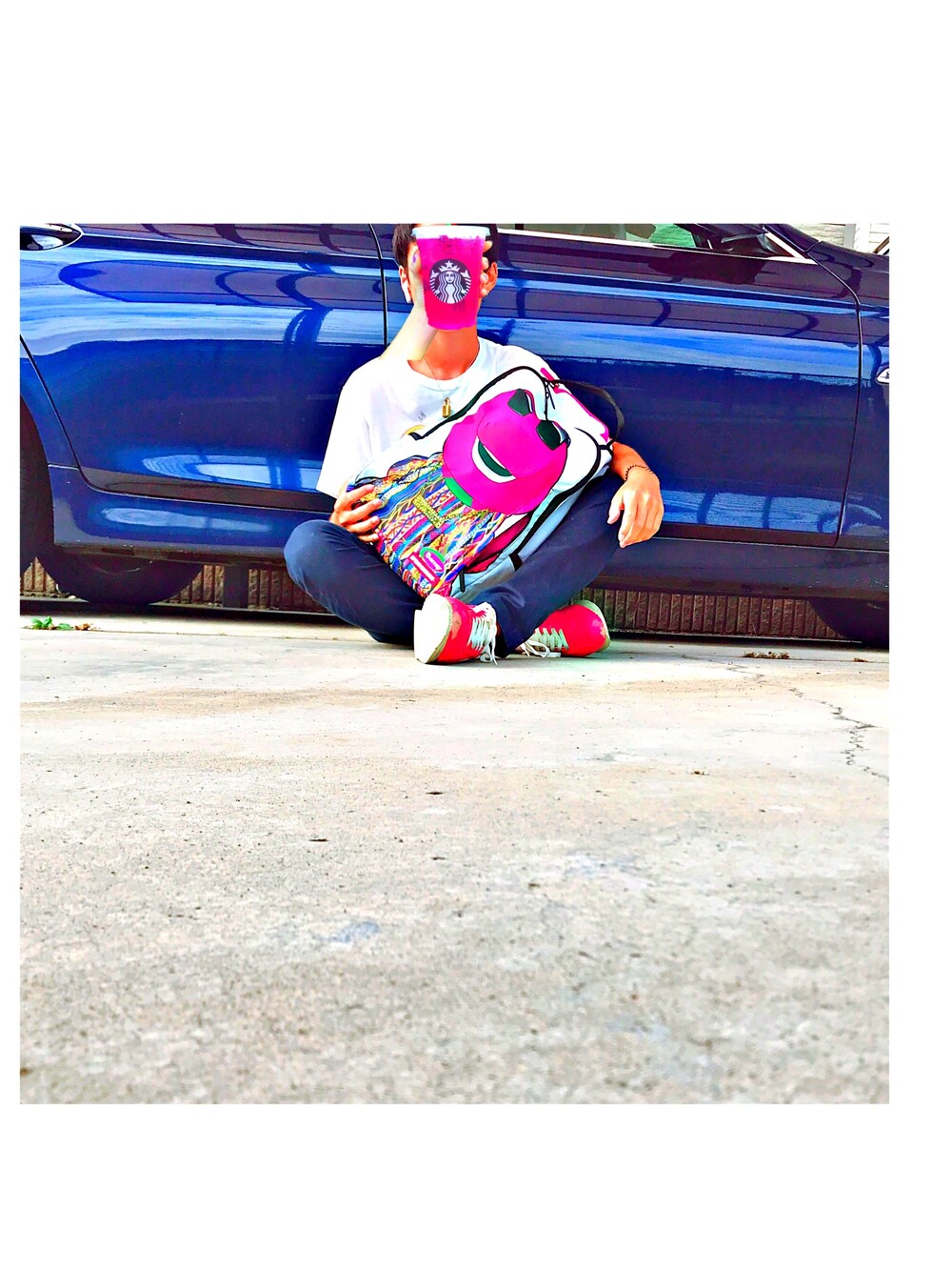 「シンプル、秋、おしゃれさんと繋がりたい、いいね、save、フォローお願いします🤑、スニーカー、GUCCI、ルイヴィトン」｜「SPRAYGROUNDのアイテム（バックパック/リュック、その他）」を使った、my name isKBさん（メンズ・174cm）の秋コーディネートの1枚目の写真