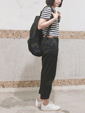 「LOWRYS FARM（ローリーズファーム）の８０ミコチノテーパードパンツ　744464 （チノパンツ）」を使った、えんさん（レディース・158cm）の秋コーディネート