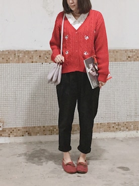 「LOWRYS FARM（ローリーズファーム）の８０ミコチノテーパードパンツ　744464 （チノパンツ）」を使った、えんさん（レディース・158cm）の秋コーディネート