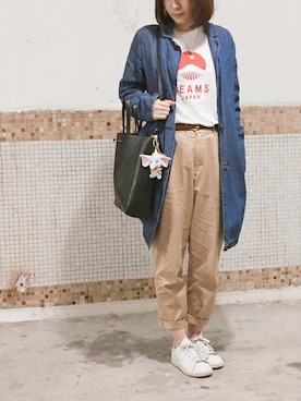 「LOWRYS FARM（ローリーズファーム）の８０ミコチノテーパードパンツ　744464 （チノパンツ）」を使った、えんさん（レディース・158cm）の冬コーディネート