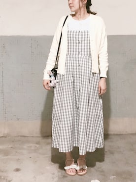 「セリーヌ」｜「アイテム（ジャンパースカート）」を使った、えんさん（レディース・158cm）の春コーディネート