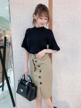 「トレンチスカート」｜「アイテム（アクセサリー）」を使った、fumiさん（レディース・165cm）の冬コーディネート