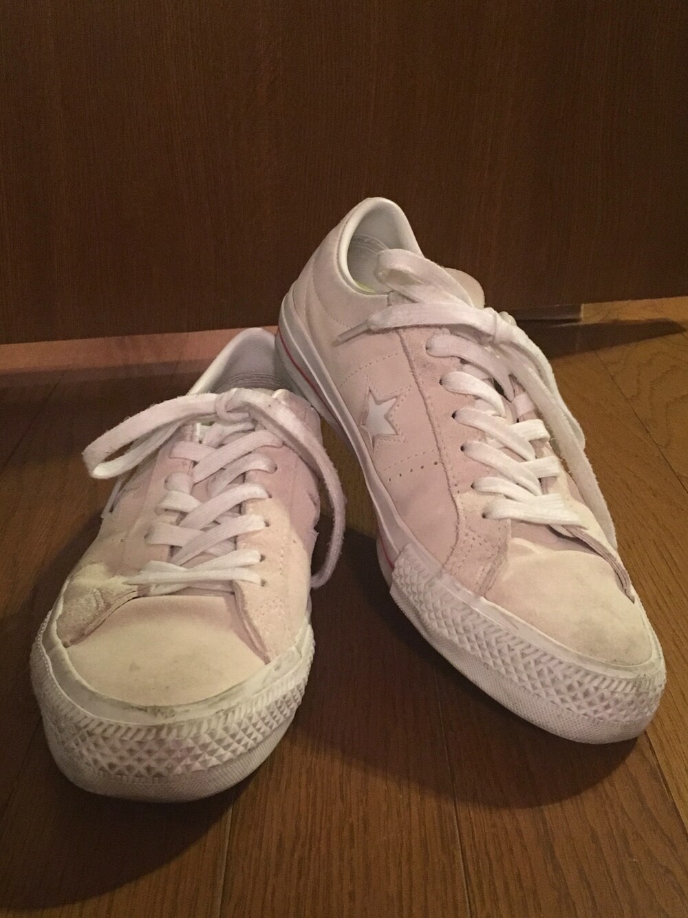 「靴、スニーカー、converse、コンバース、cons、コンズ、ルナロン」｜「CONVERSEのアイテム（スニーカー、ホワイト系）」を使った、Takuya Matsuoさん（メンズ・171cm）の夏コーディネートの1枚目の写真