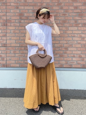 「ITEMS URBANRESEARCH（アイテムズ アーバンリサーチ）のアイテム（ショルダーバッグ）」を使った、hiraさん（レディース・157cm）の夏コーディネート