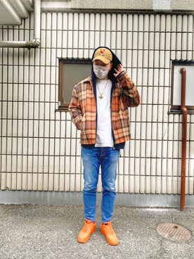 「NIKE（ナイキ）のアイテム（スニーカー、オレンジ系）」を使った、しんちゃんさん（メンズ・183cm）の春コーディネート
