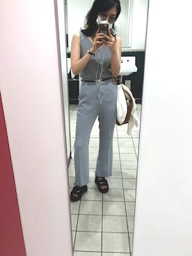 「LOWRYS FARM（ローリーズファーム）のセンタープレスカラーフレアパンツ　870189（その他パンツ）」を使った、ma-さん（レディース・162cm）の秋コーディネート