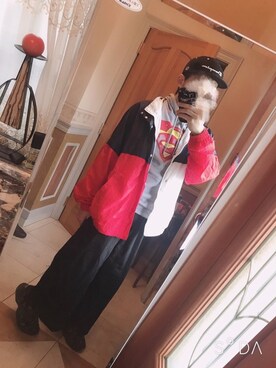 「Champion」｜「アイテム（PC・スマホグッズ/家電）」を使った、アキさん（メンズ・170cm）の冬コーディネート