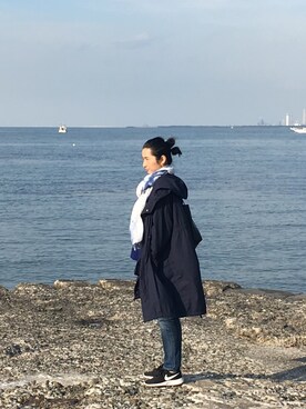 「DHOLIC（ディーホリック）のアイテム（ストール/ショール）」を使った、のぐちさん（レディース・163cm）の春コーディネート