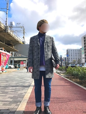「TALKING ABOUT THE ABSTRACTION（トーキング　アバウト　ジ　アブストラクション）のアイテム（トップス）」を使った、Hさん（メンズ・182cm）の冬コーディネート