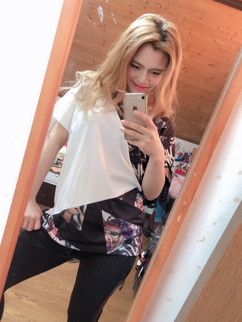「半袖Ｔシャツ、おしゃれさんと繋がりたい、レジエボ、RE730、メンズライク、ラフ、ラクチンコーデ、スポーティー、シンプル、プチプラ」｜「RE730のコラージュメッシュＴシャツ　ビッグシルエット（Tシャツ/カットソー、ホワイト系）」を使った、ちゃんはる♡さん（レディース・164cm）の春コーディネートの1枚目の写真