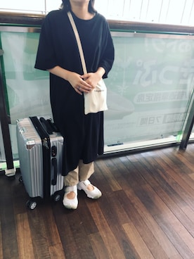 「アイテム（スニーカー）」を使った、のっさんさん（キッズ・141cm）の春コーディネート