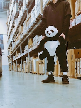 「palace」｜「アイテム（レッグウェア）」を使った、hieeさん（メンズ・171cm）の冬コーディネート