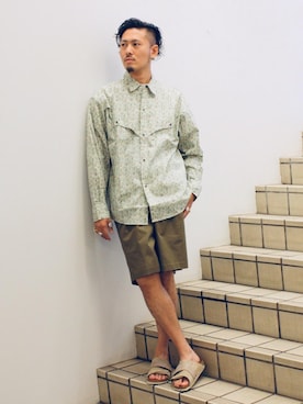 「SOLARIS&Co.（ソラリス）のアイテム（トップス）」を使った、YUTAさん（メンズ・175cm）の春コーディネート