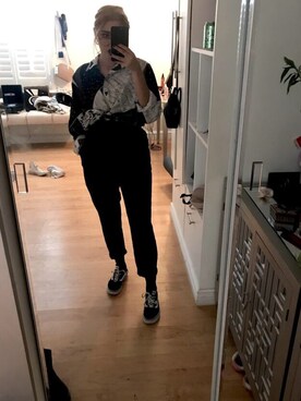 Karla さんのコーディネート