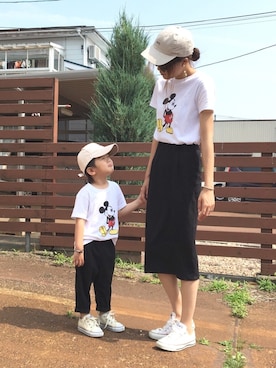 「親子でおそろい」｜「アイテム（スラックス）」を使った、TATAさん（キッズ・100cm）の夏コーディネート