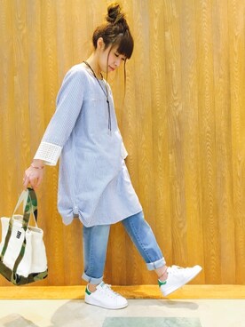 「ワンピース×スニーカー」｜「アイテム（チュニック）」を使った、Maaakiさん（レディース・152cm）の春コーディネート