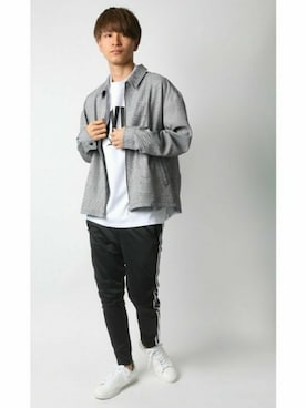 「Lazar（ラザル）のアイテム（ブルゾン）」を使った、Lazarさん（メンズ・180cm）の春コーディネート