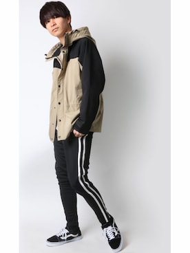 Lazarさんのコーディネート