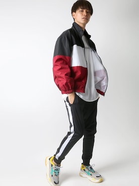 「Lazar（ラザル）のアイテム（ブルゾン）」を使った、Lazarさん（メンズ・180cm）の春コーディネート