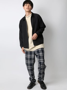 「Lazar（ラザル）のアイテム（ブルゾン）」を使った、Lazarさん（メンズ・180cm）の春コーディネート