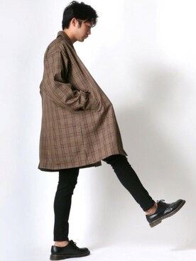 「Lazar（ラザル）のアイテム（チェスターコート）」を使った、Lazarさん（メンズ・177cm）の秋コーディネート