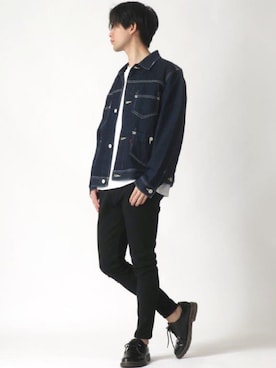 「Levi's RED（リーバイスレッド）のアイテム」を使った、Lazarさん（メンズ・177cm）の春コーディネート
