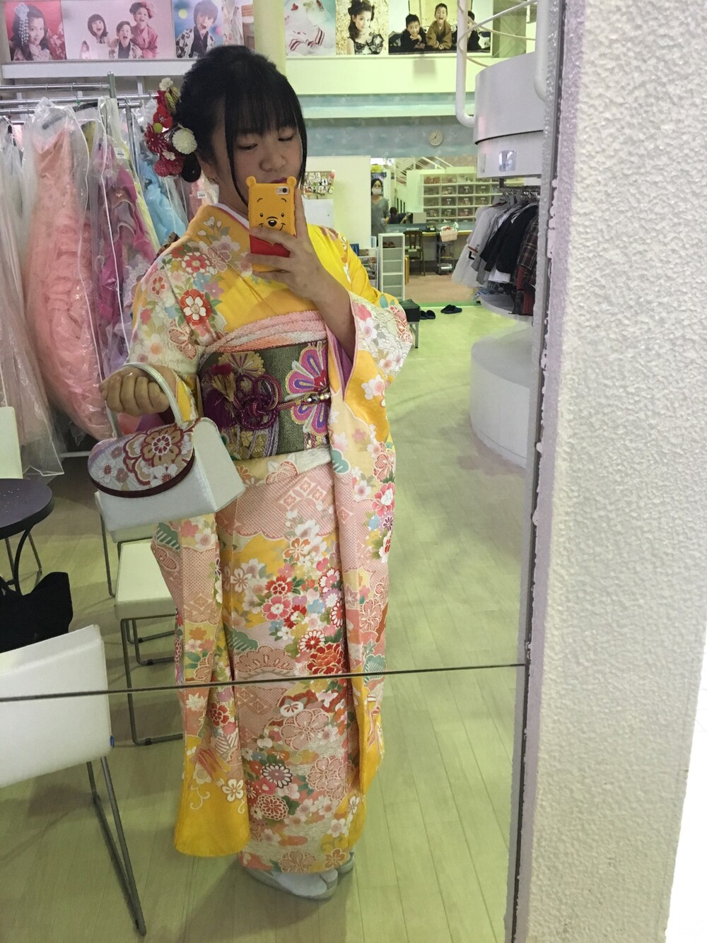 「着物、成人式、前撮り」｜「abcdのアイテム（浴衣、イエロー系）」を使った、はるかさん（レディース・165cm）の秋コーディネートの1枚目の写真