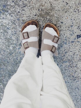 「confect（コンフォクト）のアイテム（パンツ）」を使った、iii.iiiiさん（メンズ・170cm）の春コーディネート