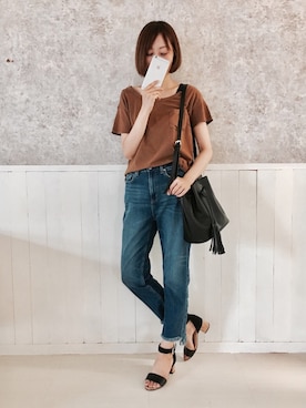 「menue（メヌエ）のコルク素材 チャンキーヒール アンクルストラップサンダル （サンダル、ブラック系）」を使った、みさみささん（レディース・162cm）の夏コーディネート