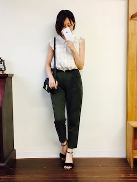 「menue（メヌエ）のアイテム（サンダル、ブラック系）」を使った、みさみささん（レディース・162cm）の夏コーディネート