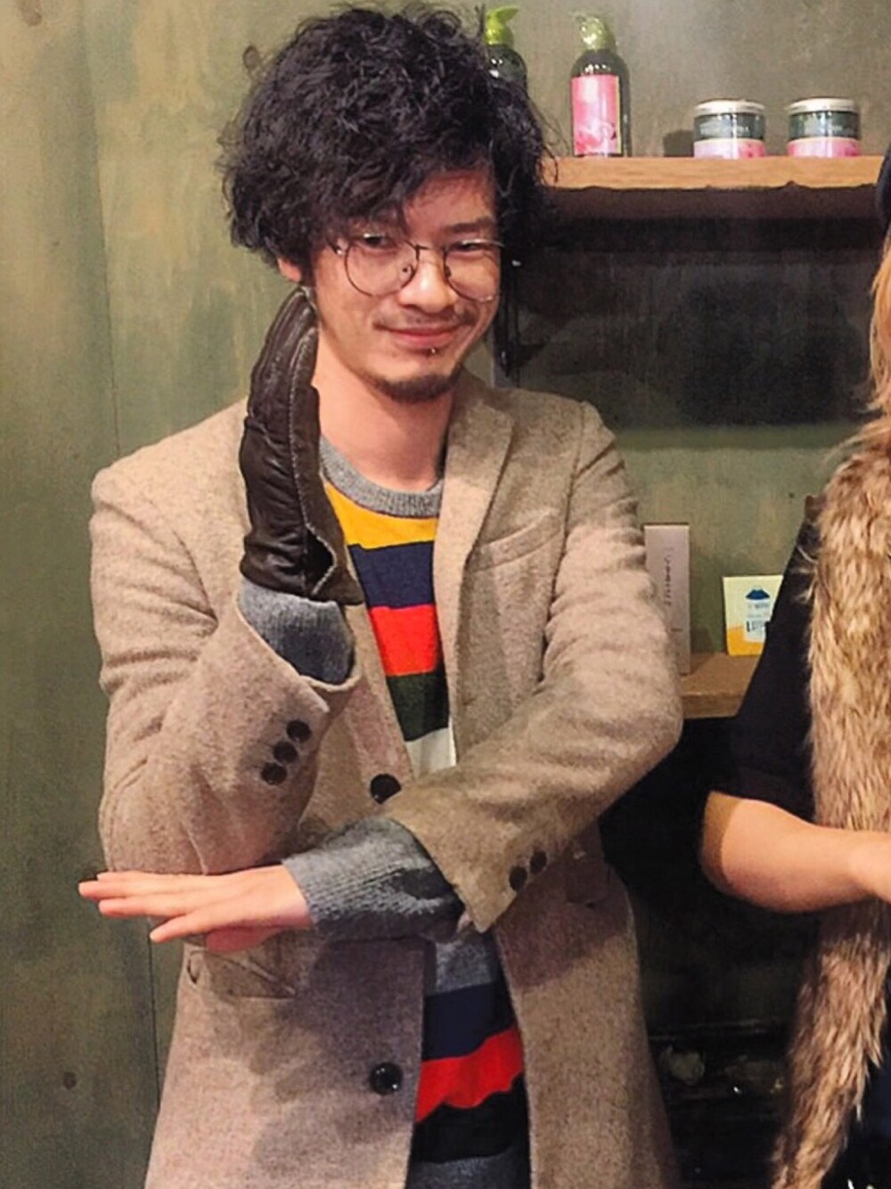 STUDIOUS（ステュディオス）の「STUDIOUS カシミヤシャギーチェスター