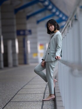「ペールトーン」｜「アイテム（ノーカラージャケット）」を使った、かおりさん（レディース・160cm）の春コーディネート