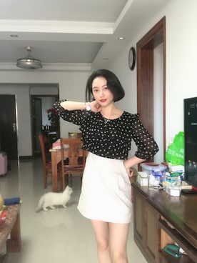 「Meow（ミャオ）のアイテム」を使った、Emmalauさん（レディース・160cm）の冬コーディネート