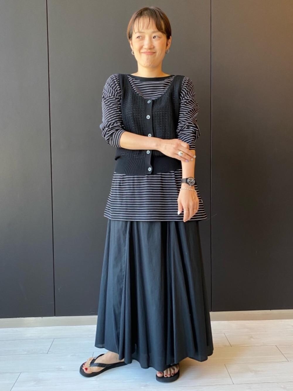 美品 グリーンレーベルリラクシング ノーカラー スカートスーツ