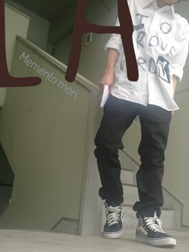 「guernika（ゲルニカ）のアイテム（トップス、ホワイト系）」を使った、jikomnさん（メンズ・165cm）の秋コーディネート