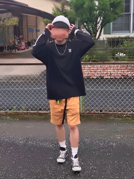 「ROXY（ロキシー）のアイテム（パンツ）」を使った、四頭身さん（メンズ・165cm）の夏コーディネート
