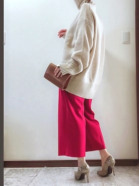 Tomoさんの「CENTER LINE PUMPS」を使ったコーディネート