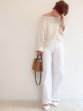 「UNIQLO（ユニクロ）のハイライズワイドストレートジーンズ（デニムパンツ）」を使った、さやさん（レディース・158cm）の春コーディネート