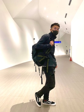 「oqLiq（オークリック）のアイテム（その他トップス）」を使った、Alien👽さん（メンズ・175cm）の春コーディネート