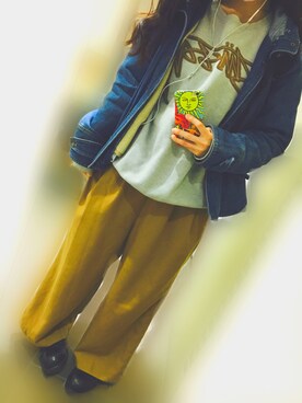 「B.L.U.E（ビーエルユーイー）のアイテム（デニムジャケット）」を使った、NeNEさん（レディース・153cm）の冬コーディネート