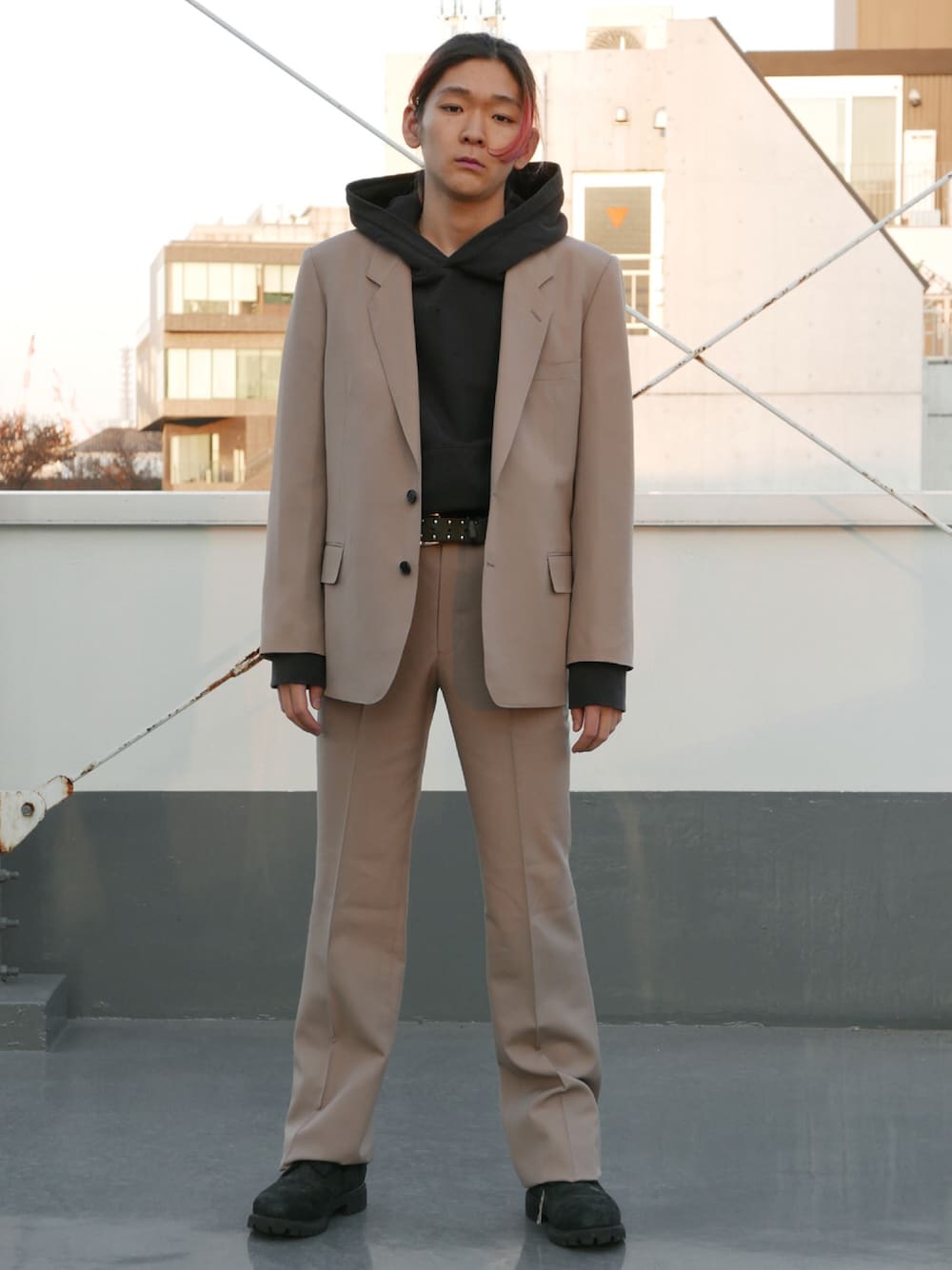 IZ(CANNABIS)｜LITTLEBIGのテーラードジャケットを使った  