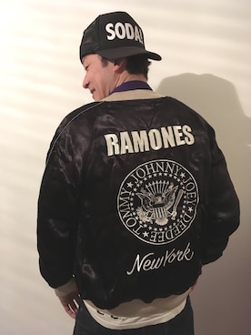 「RUDE GALLERY（ルードギャラリー）のアイテム（ジャケット/アウター）」を使った、TADANOBUASANO さん（メンズ・177cm）の冬コーディネート
