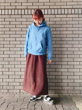 yuzuさんの「【高橋愛さんコラボ】ニットジャンパースカートとロングTシャツセット by LOVE&PEACE PROJECT」を使ったコーディネート