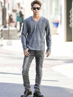 「Vネック」｜admix_japanさん（メンズ・182cm）の春コーディネート