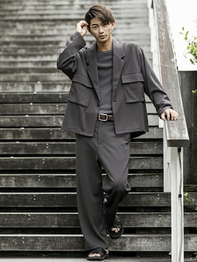 「アイテム（セットアップ、グレー系）」を使った、admix_japanさん（メンズ・182cm）の秋コーディネート