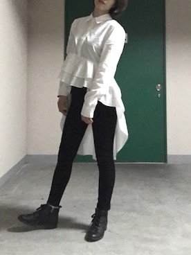 「ZARA（ザラ）のアイテム（シャツ/ブラウス、ホワイト系）」を使った、いのいのさん（レディース・159cm）の秋コーディネート