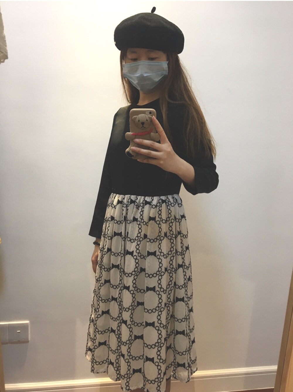 「peu presのアイテム（ワンピース/ドレス、ブラック系）」を使った、miniwhites さん（レディース・160cm）の秋コーディネートの1枚目の写真